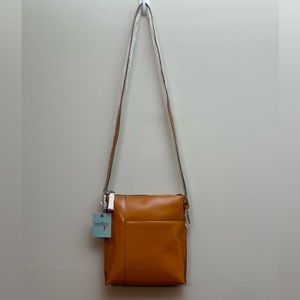 HOBO ‘Alessa’ purse NWT